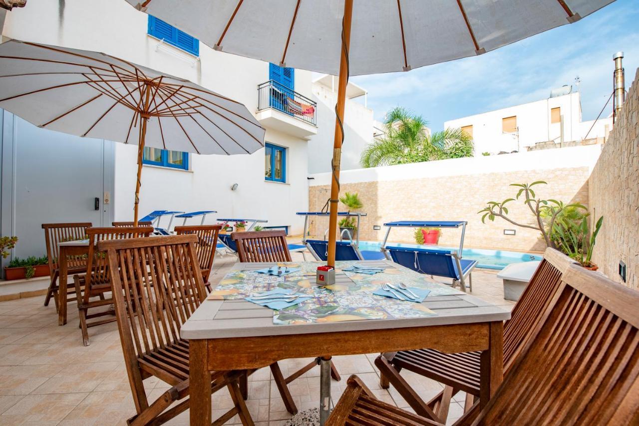 Hotel Altamarea Сан Вито ло Капо Екстериор снимка
